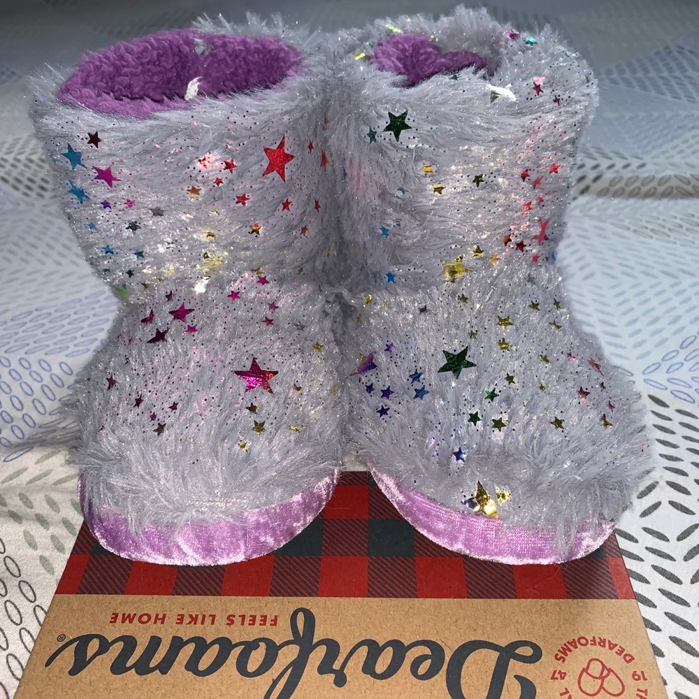 Dearfoam girls slippers with stars size 7/8 - Picture 2 of 3